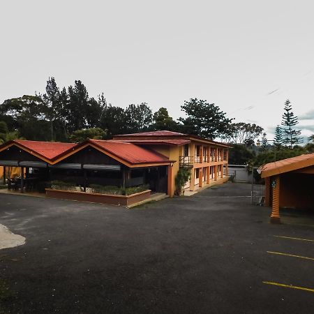 Hotel Amjeco San Isidro De El General 외부 사진