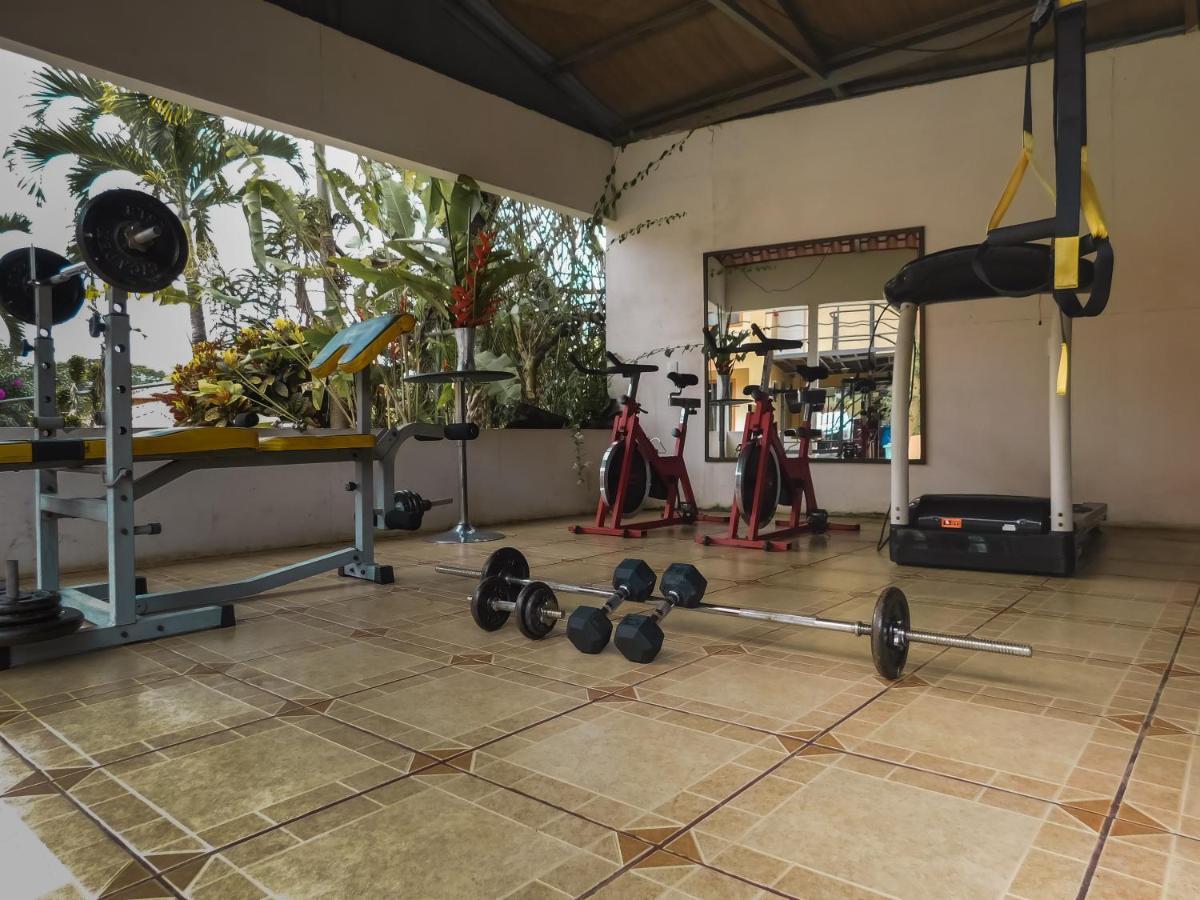 Hotel Amjeco San Isidro De El General 외부 사진